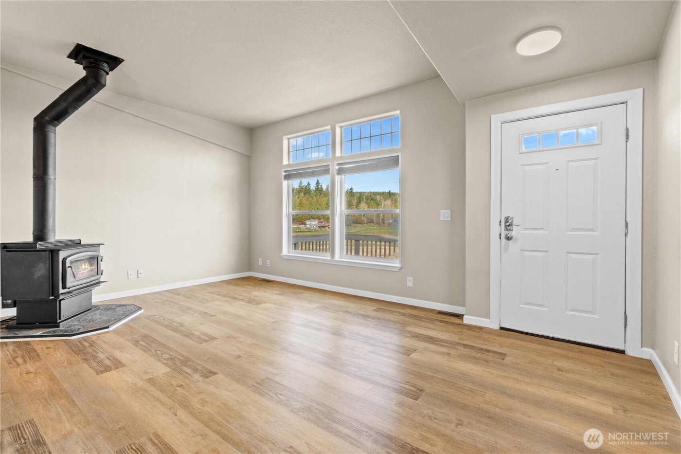 2313 420th Street E, Eatonville, WA 98328