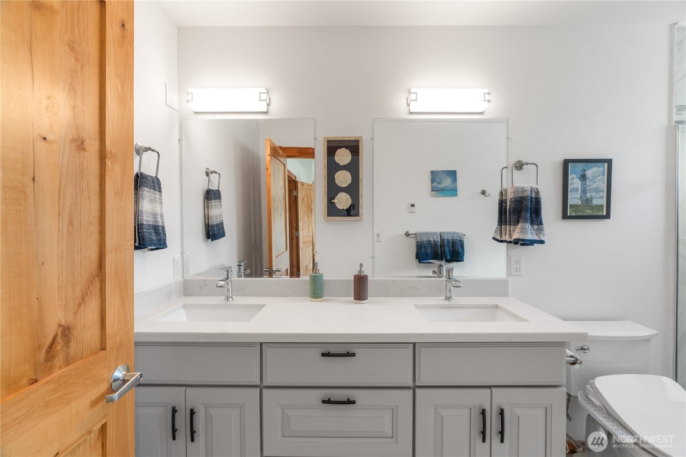 554 Ocean Shores Boulevard NW, Ocean Shores, WA 98569