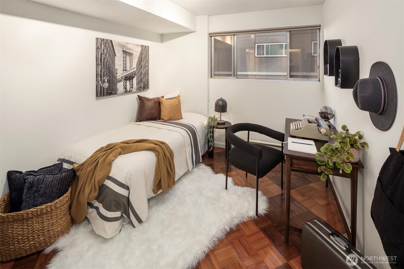 505 Belmont Avenue E #801, Seattle, WA 98102