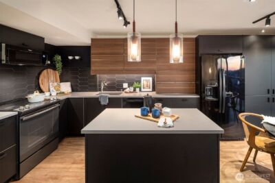 505 Belmont Avenue E #801, Seattle, WA 98102 - Photo 4