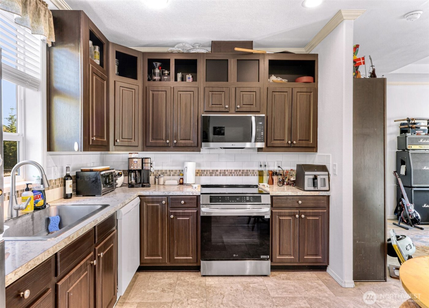 4230 Bay Road , Blaine, WA 98230