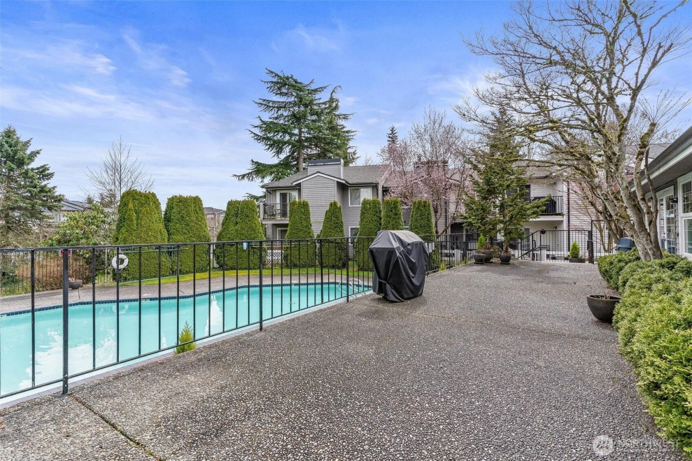 15415 35th Avenue W #F105, Lynnwood, WA 98087