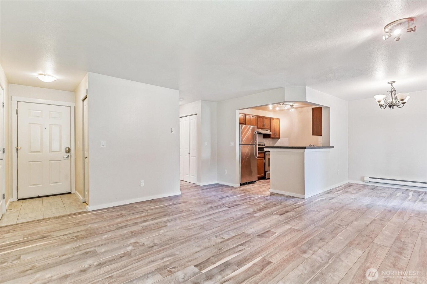 15415 35th Avenue W #F105, Lynnwood, WA 98087