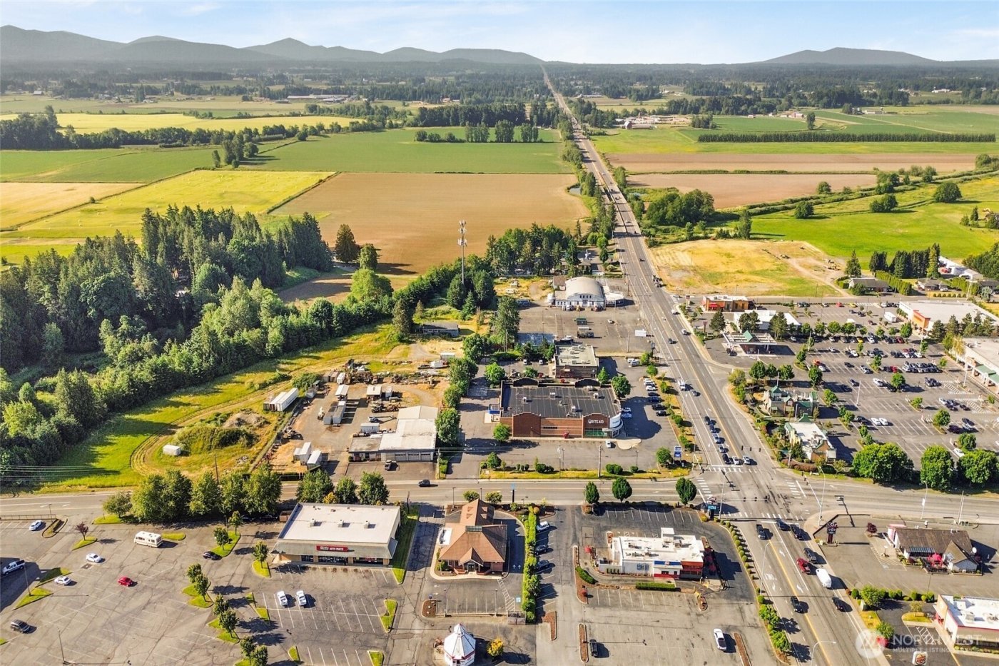 8082 Guide Meridian Road , Lynden, WA 98264