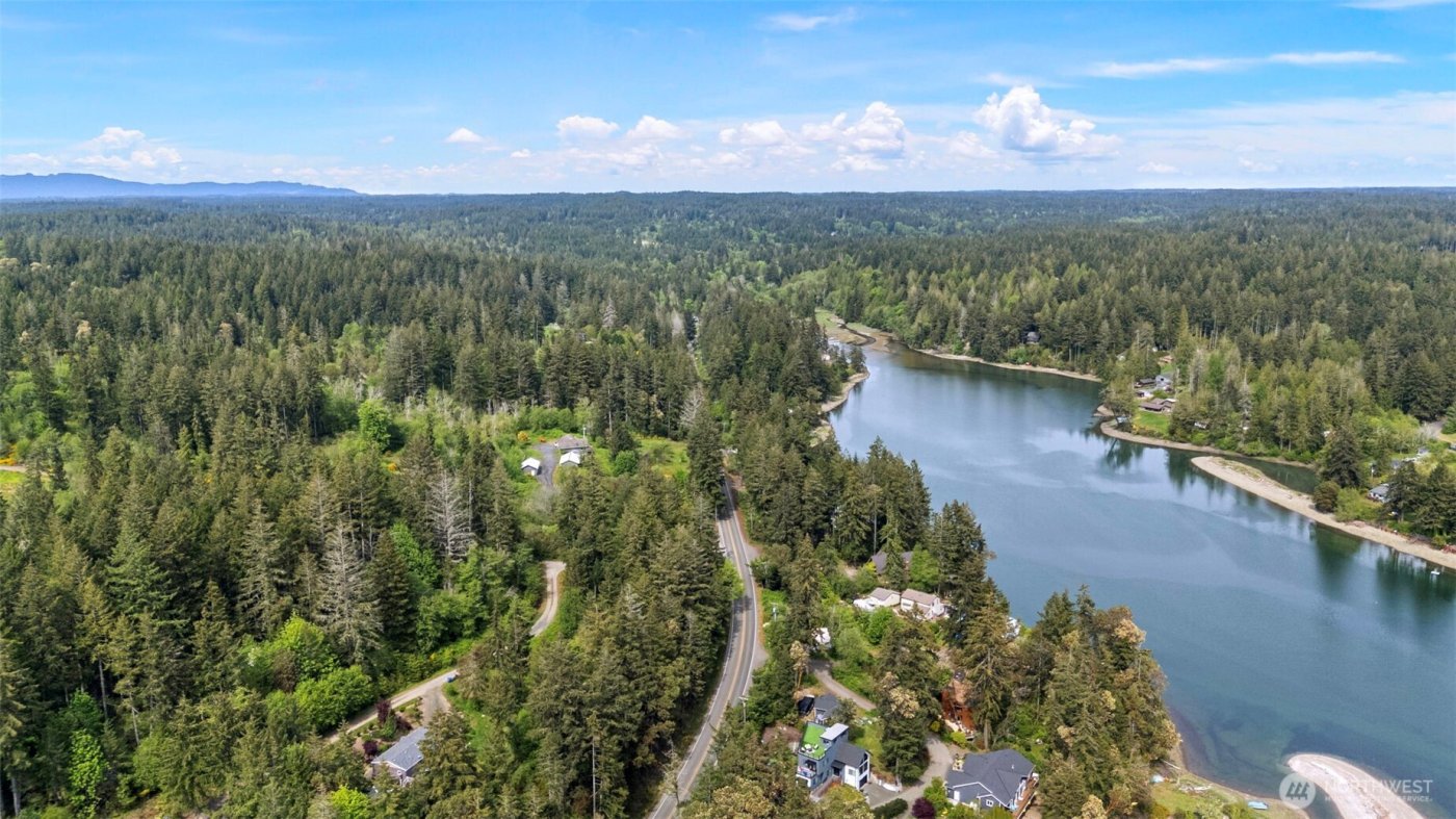 18916 116th Street NW, Gig Harbor, WA 98329