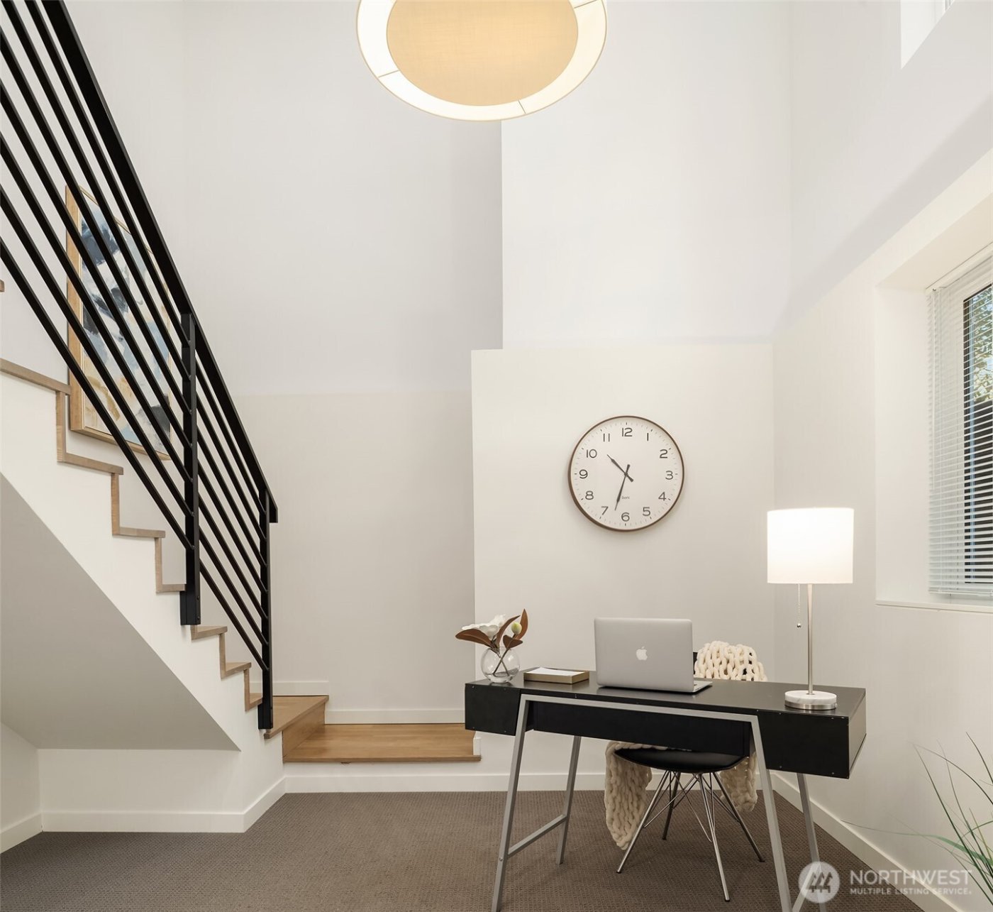 2455 Wickstrom Place SW, Seattle, WA 98116