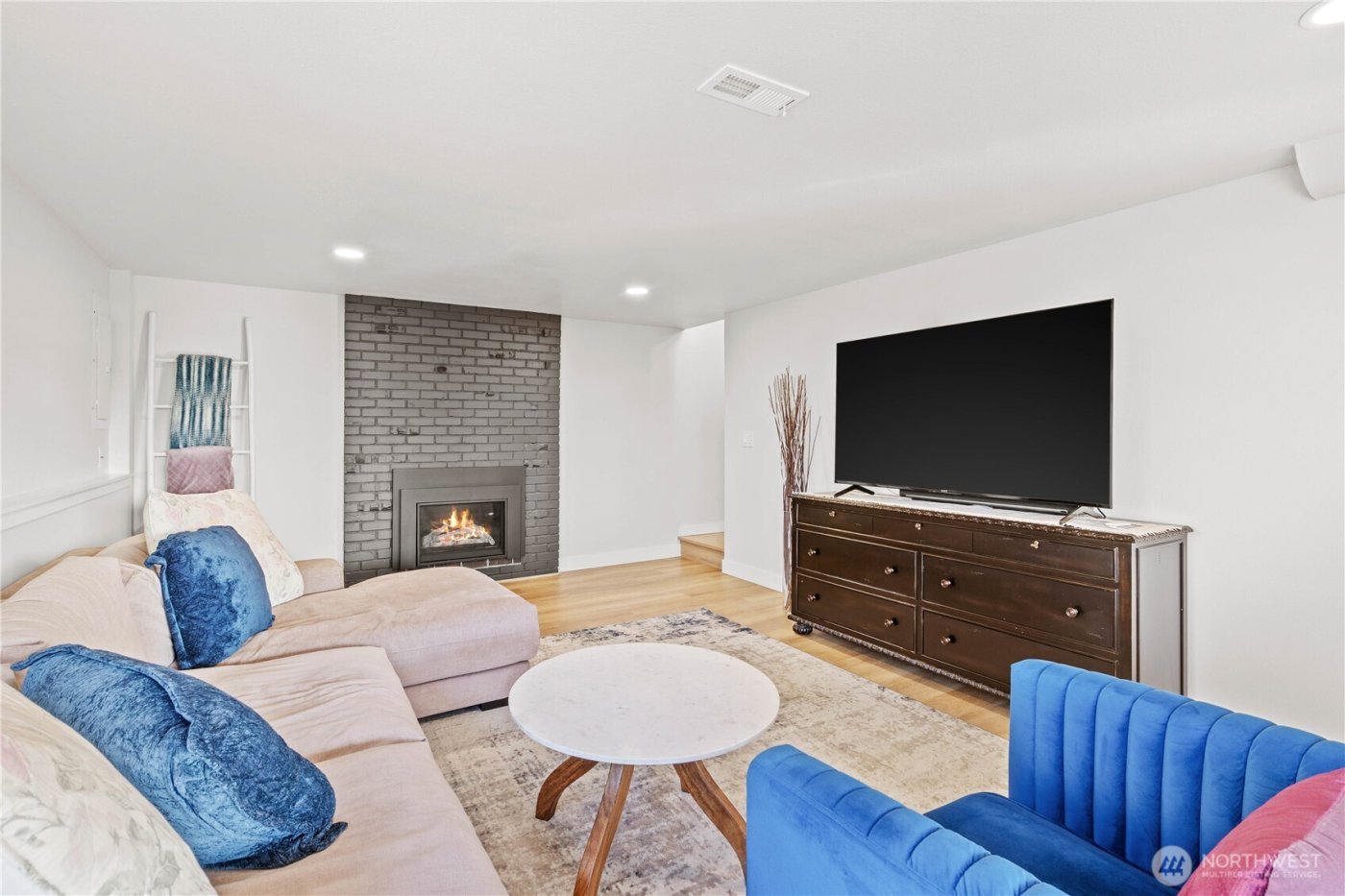 29603 1st Avenue S, Federal Way, WA 98003
