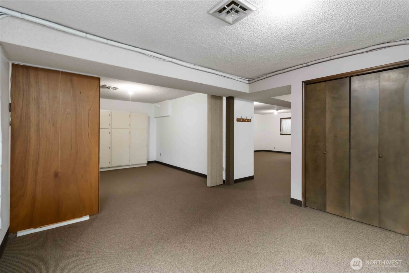 720 Abernathy Creek , Longview, WA 98632