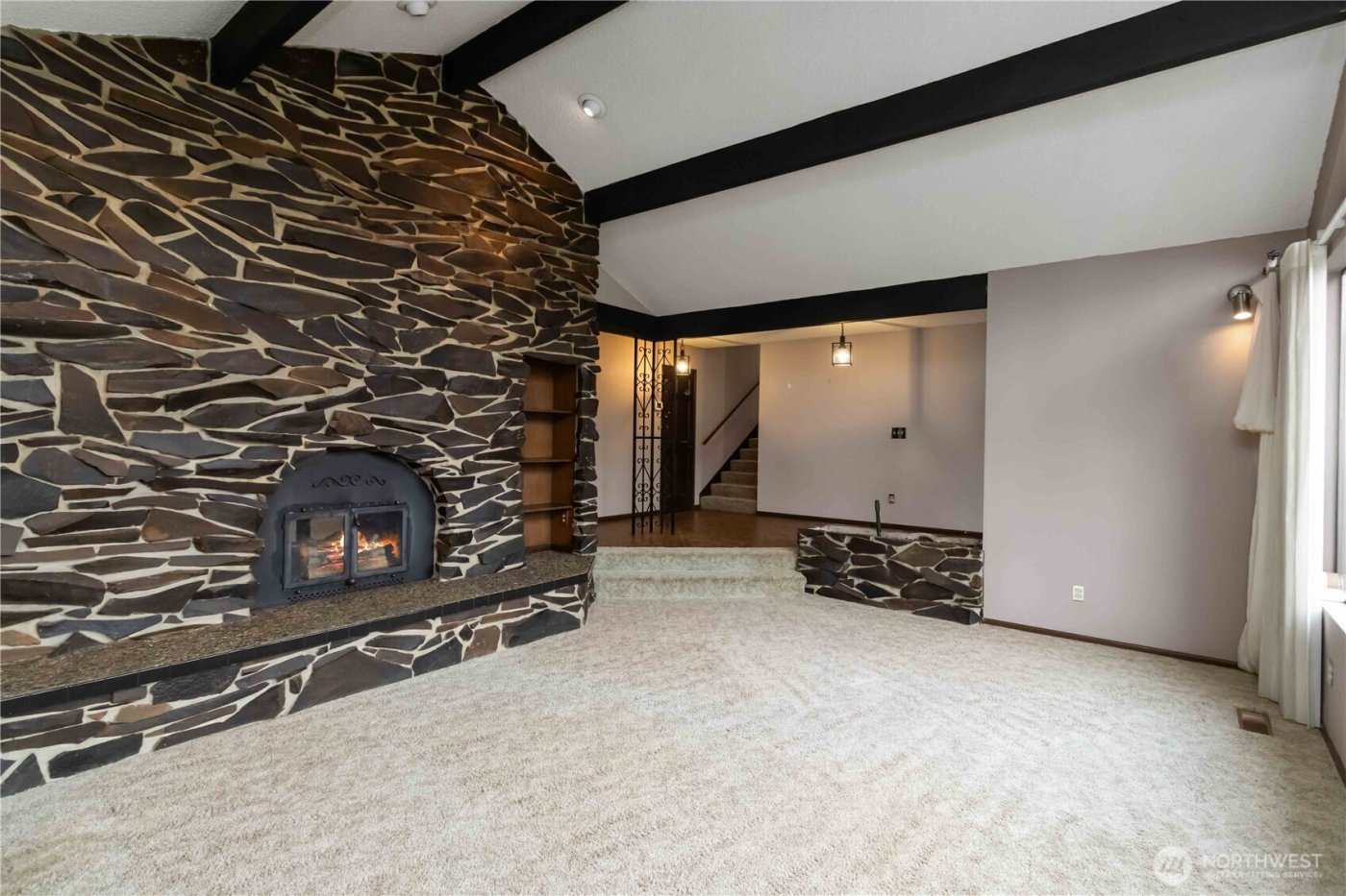 720 Abernathy Creek , Longview, WA 98632