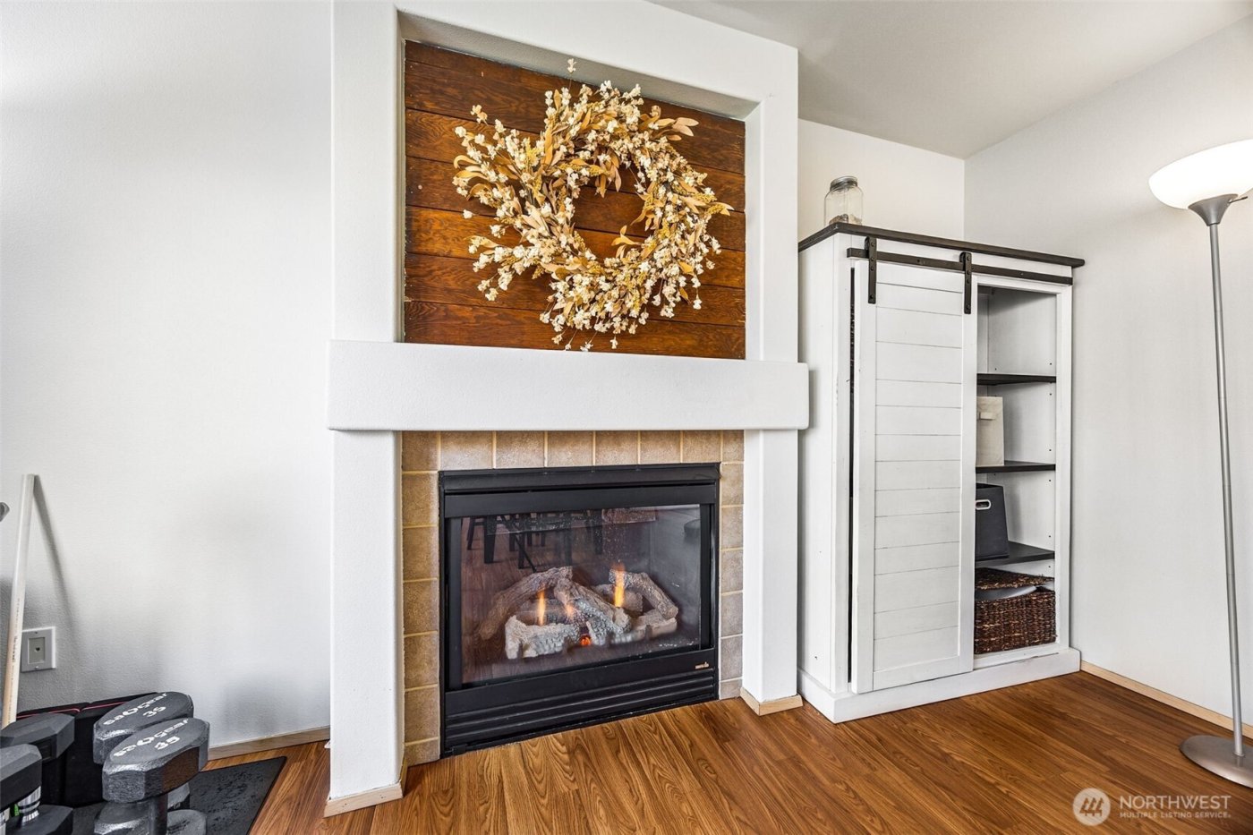 7503 Village Dr , Sumner, WA 98390