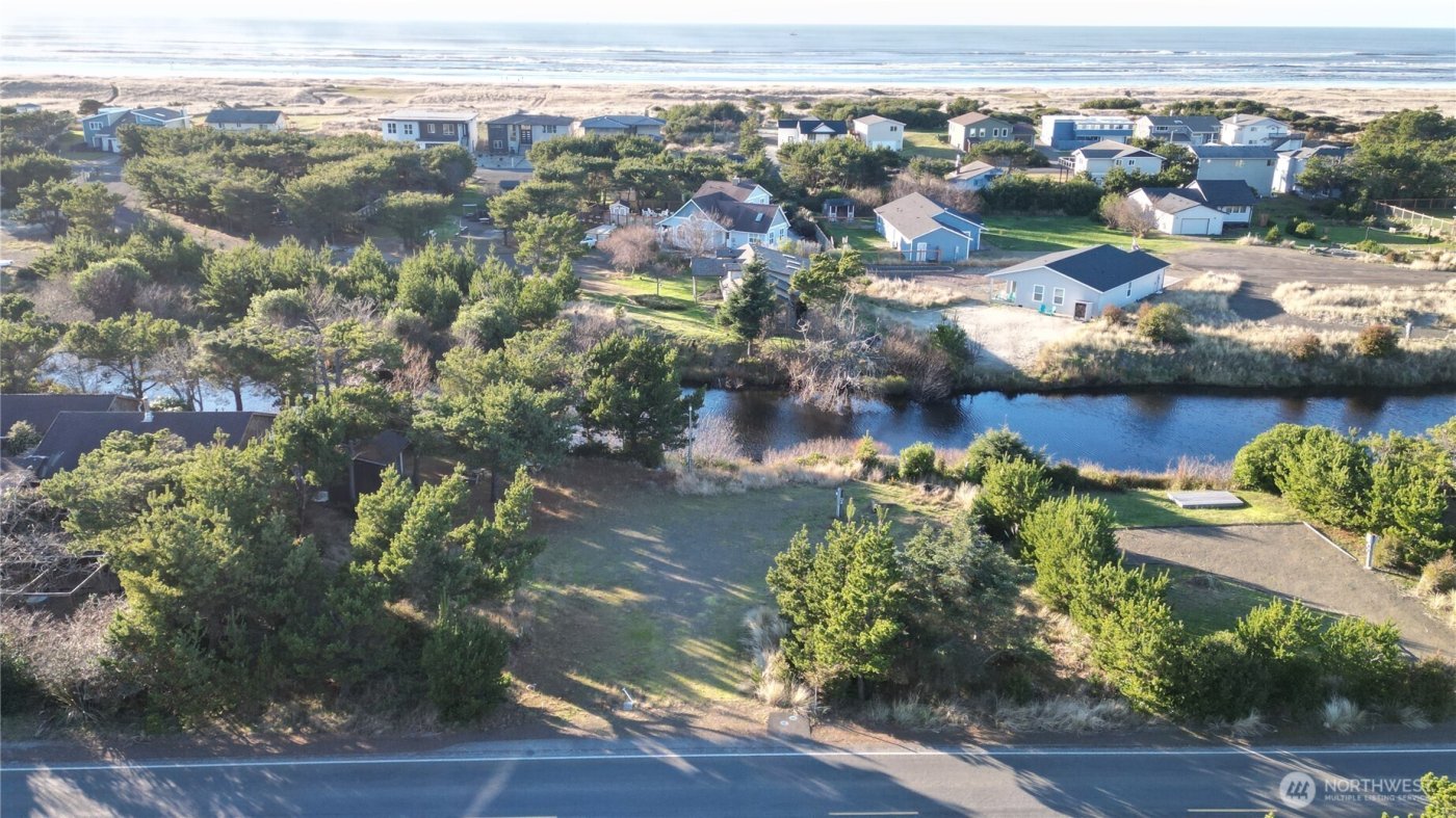 31911 I Street , Ocean Park, WA 98640