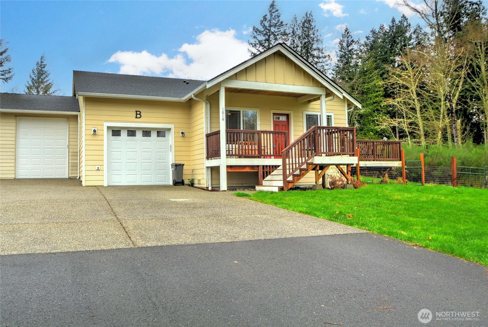 1016 288th Street NW #B, Arlington, WA 98223