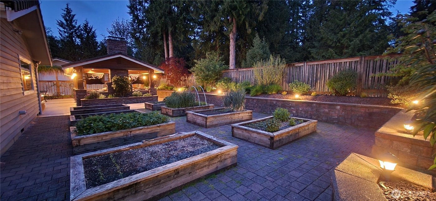 28118 163rd Street E, Wilkeson, WA 98396