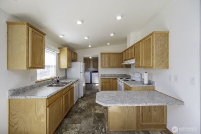 7160 SE Bayview Avenue , Othello, WA 99344 - Photo 12