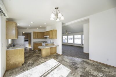 7160 SE Bayview Avenue , Othello, WA 99344 - Photo 14