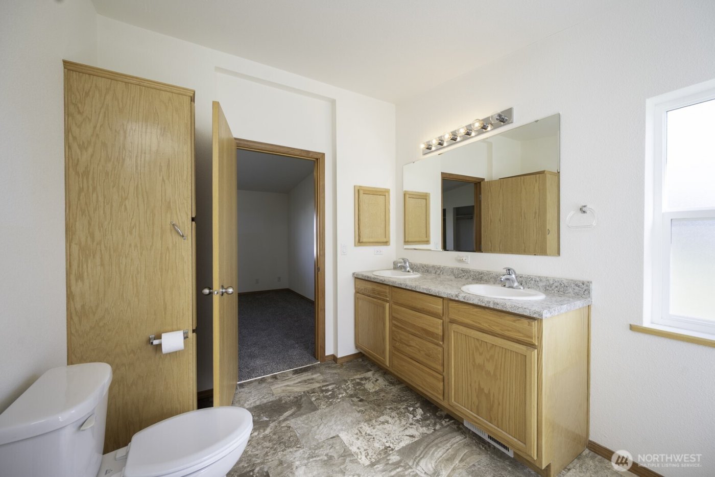 7160 SE Bayview Avenue , Othello, WA 99344