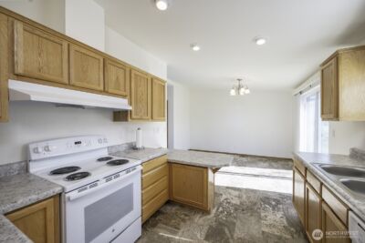 7160 SE Bayview Avenue , Othello, WA 99344 - Photo 10