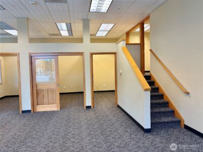 390 Washington Avenue , Bremerton, WA 98337 - Photo 17