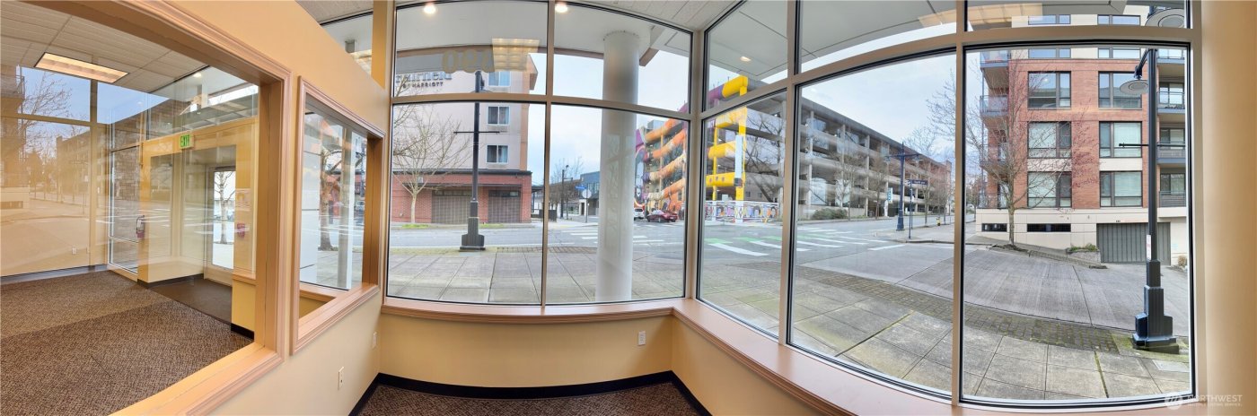 390 Washington Avenue , Bremerton, WA 98337