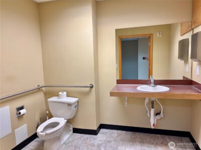 390 Washington Avenue , Bremerton, WA 98337 - Photo 28