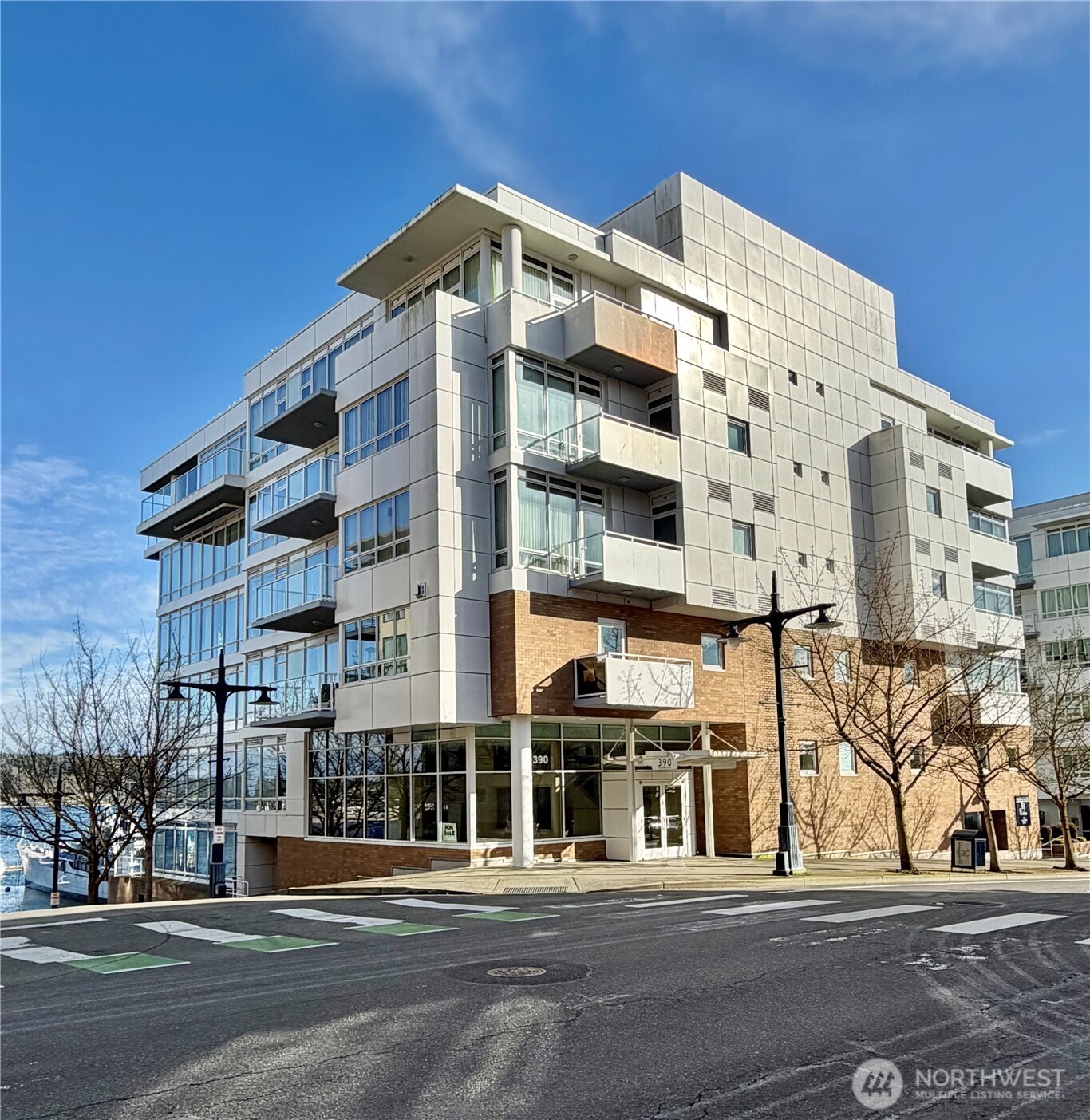 390 Washington Avenue , Bremerton, WA 98337