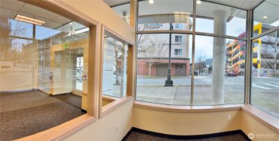 390 Washington Avenue , Bremerton, WA 98337 - Photo 6