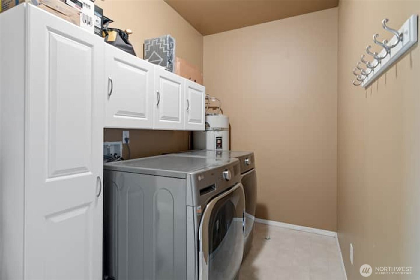 2500 Redwood Avenue , Longview, WA 98632