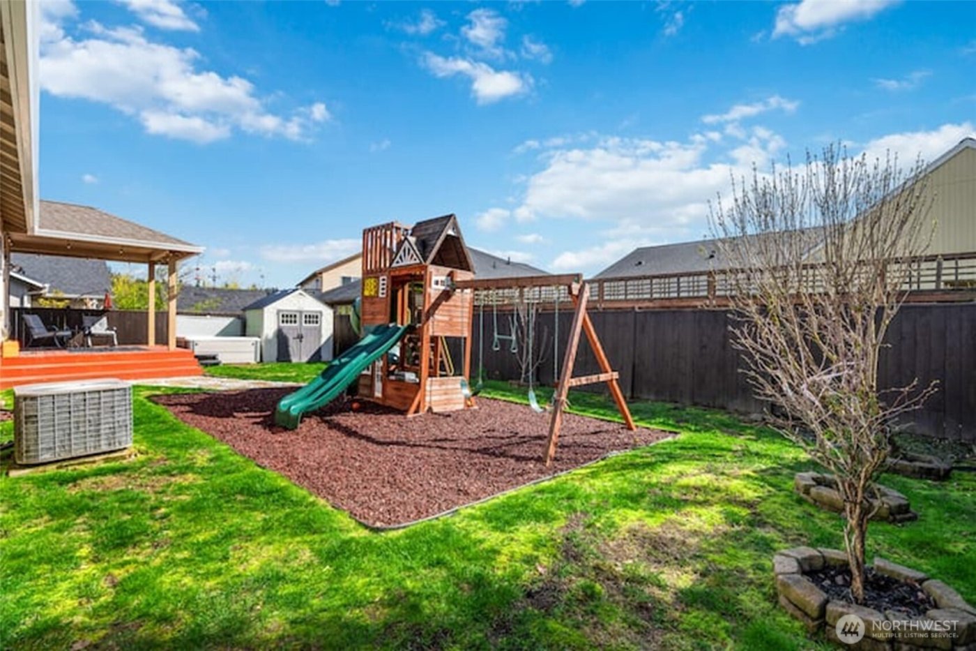 2500 Redwood Avenue , Longview, WA 98632