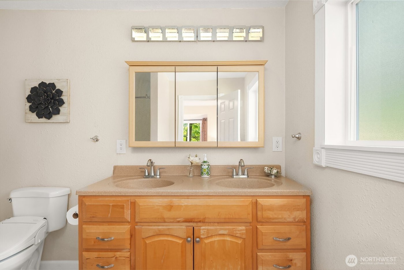 18460 NE Woodinville Duvall Place , Woodinville, WA 98077