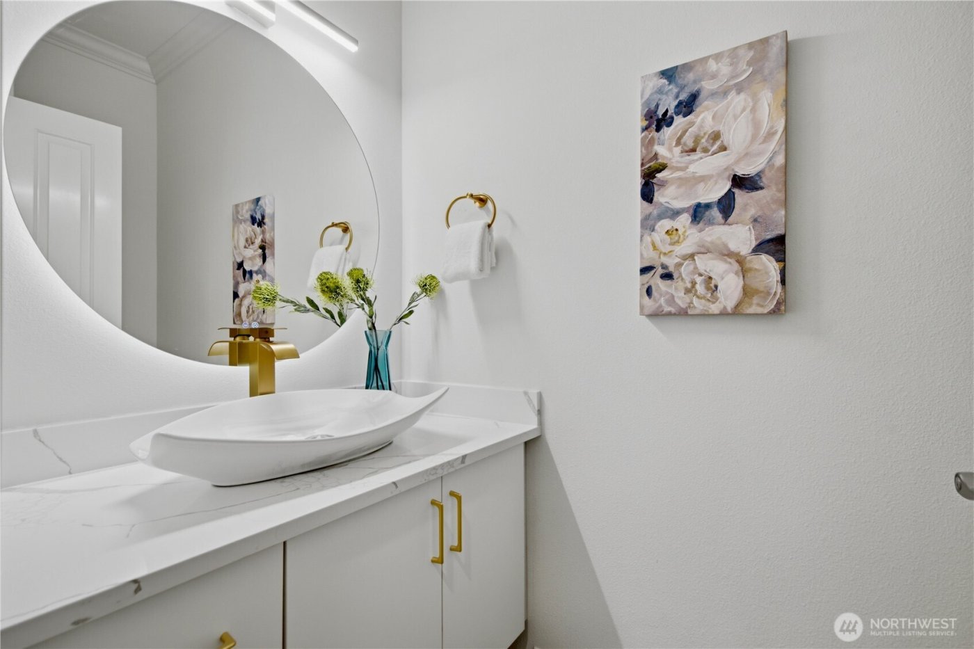 612 128th Avenue NE, Bellevue, WA 98005