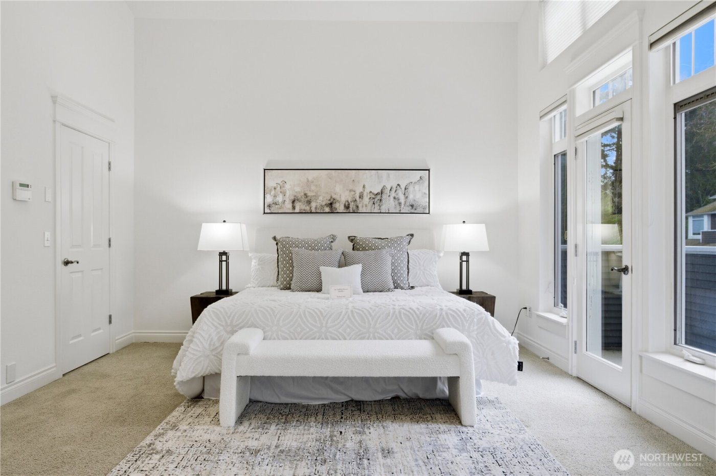 612 128th Avenue NE, Bellevue, WA 98005