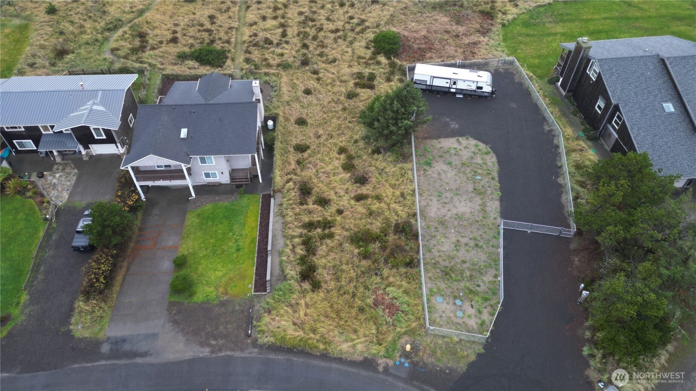 33707 G Street , Ocean Park, WA 98640