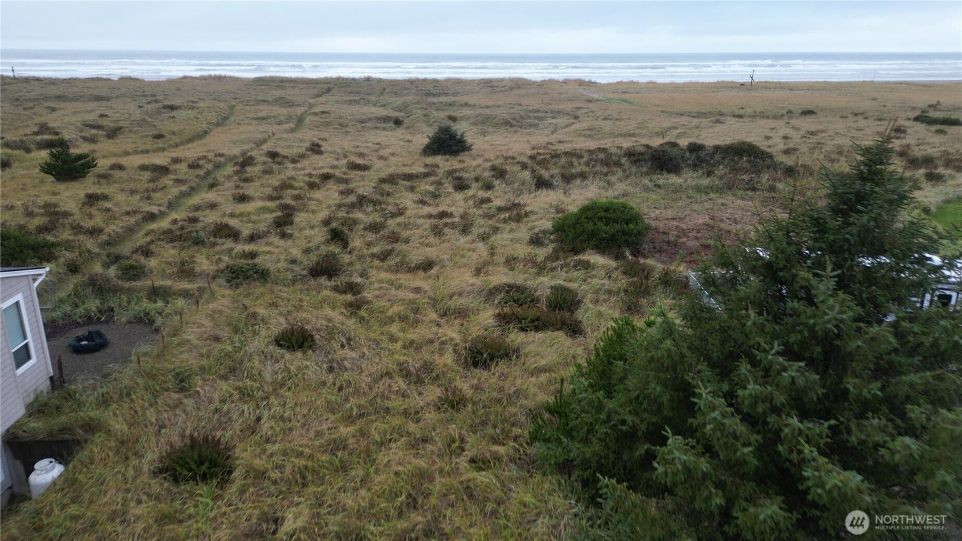 33707 G Street , Ocean Park, WA 98640