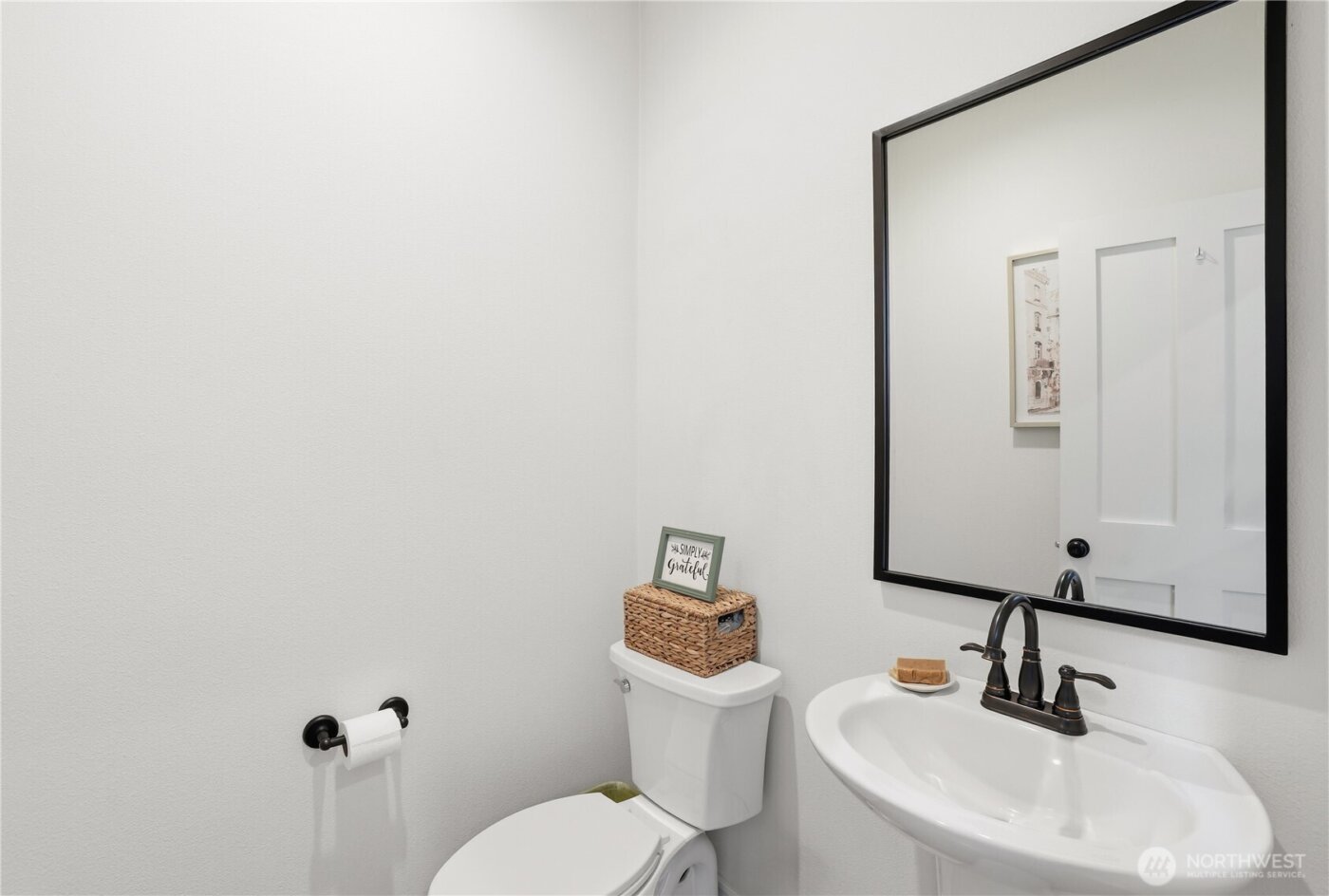 10605 164th Avenue Ct E, Bonney Lake, WA 98391-9222