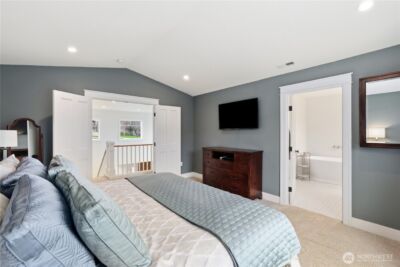 10605 164th Avenue Ct E, Bonney Lake, WA 98391-9222 - Photo 18