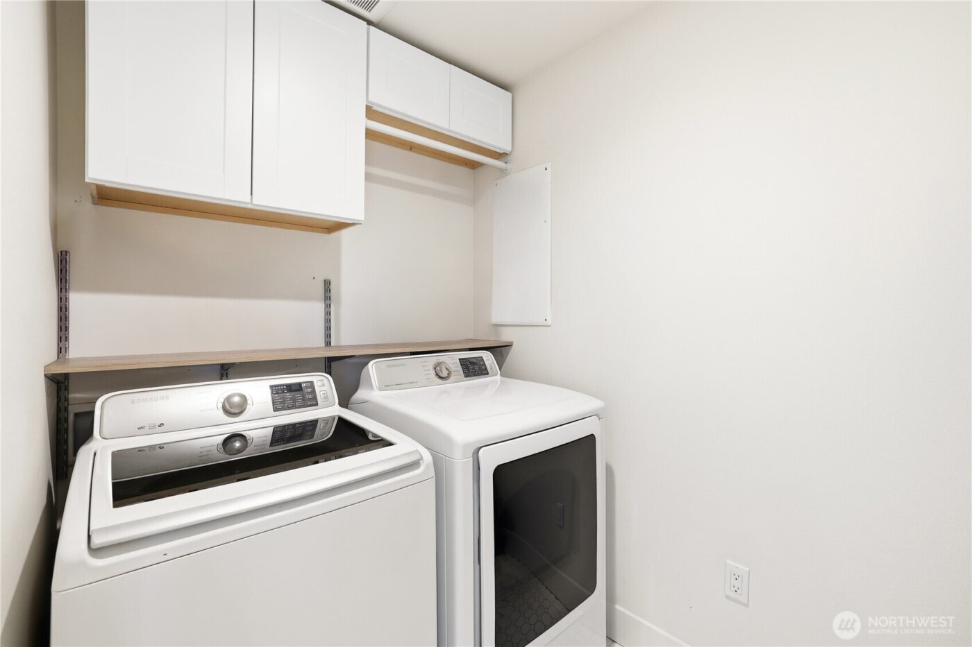 10605 164th Avenue Ct E, Bonney Lake, WA 98391-9222