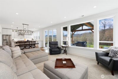 10605 164th Avenue Ct E, Bonney Lake, WA 98391-9222 - Photo 9