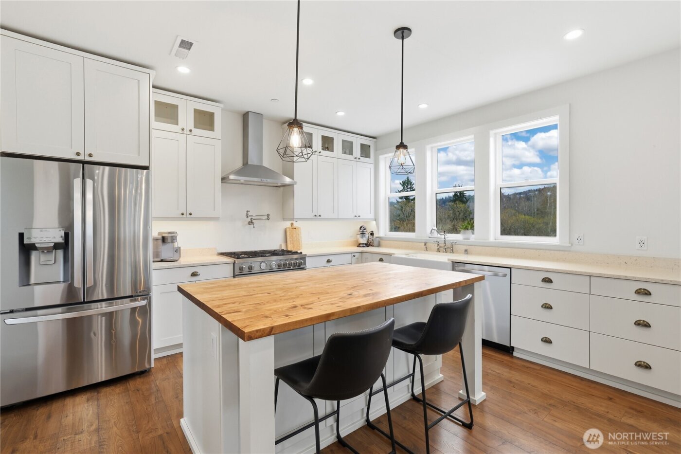 10605 164th Avenue Ct E, Bonney Lake, WA 98391-9222