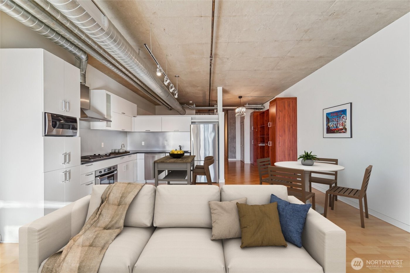 2720 3rd Avenue #314, Seattle, WA 98121