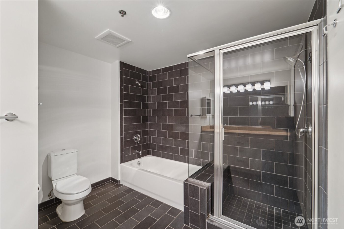 2720 3rd Avenue #314, Seattle, WA 98121