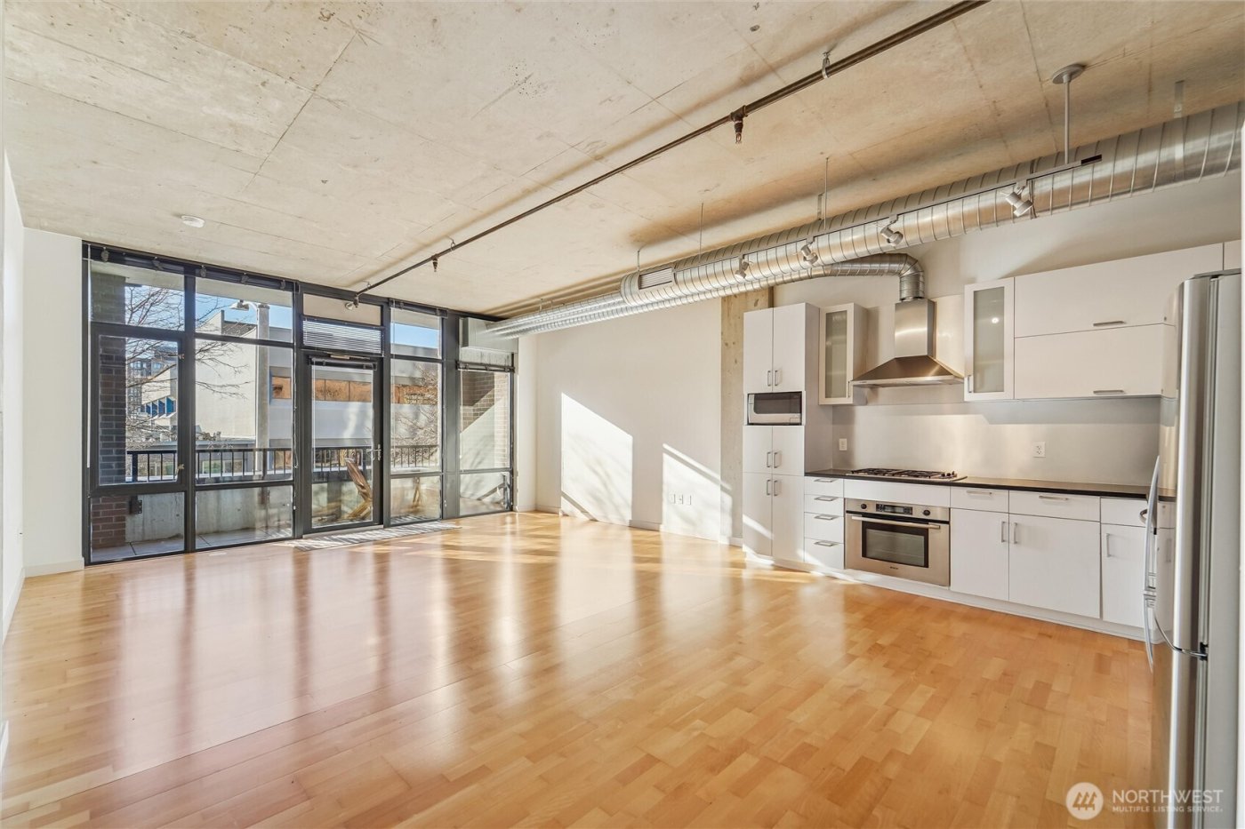 2720 3rd Avenue #314, Seattle, WA 98121