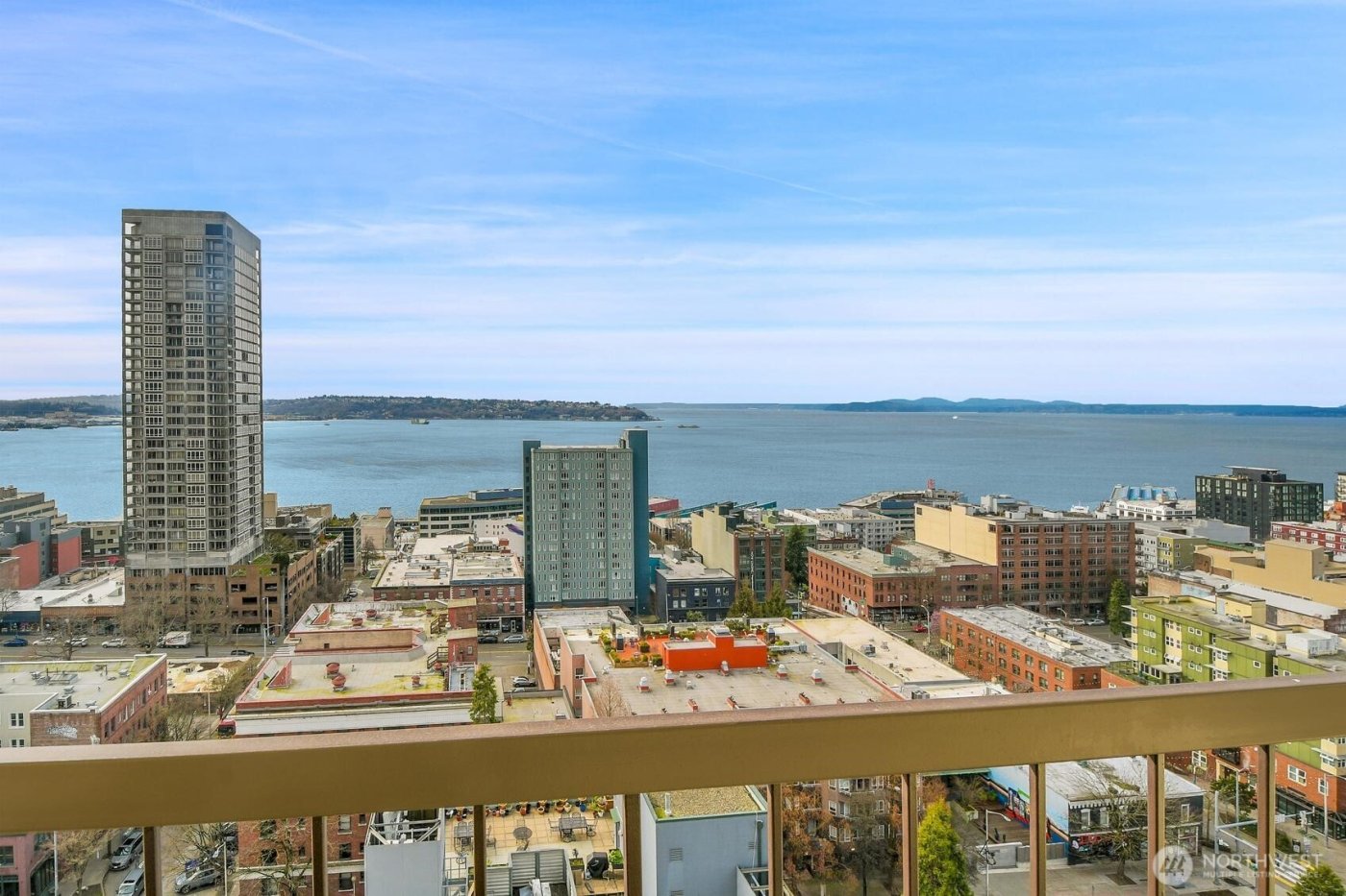 2201 3rd Avenue #2003, Seattle, WA 98121