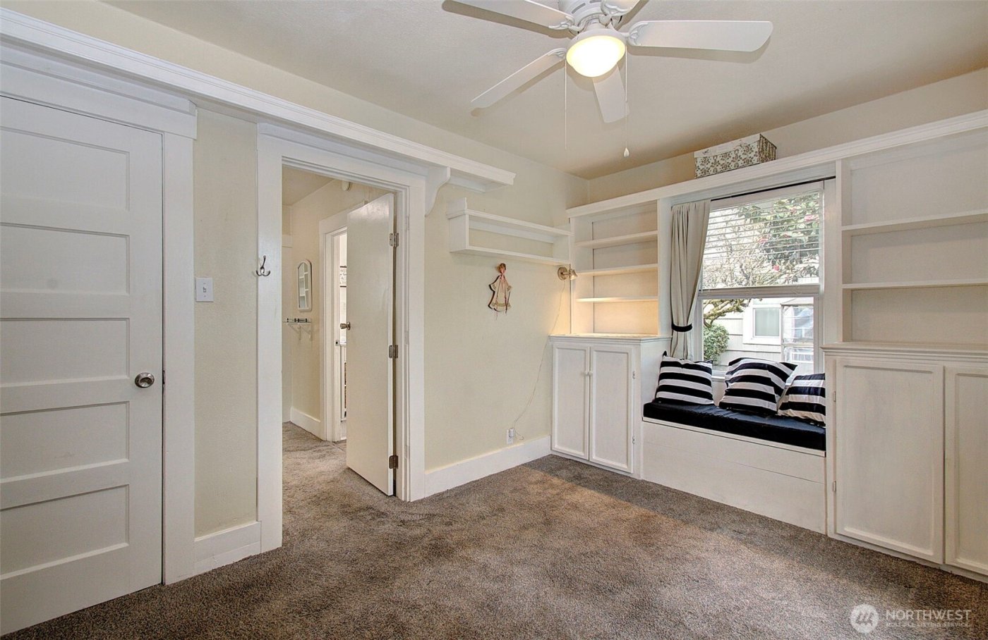 551 19th Avenue , Longview, WA 98632