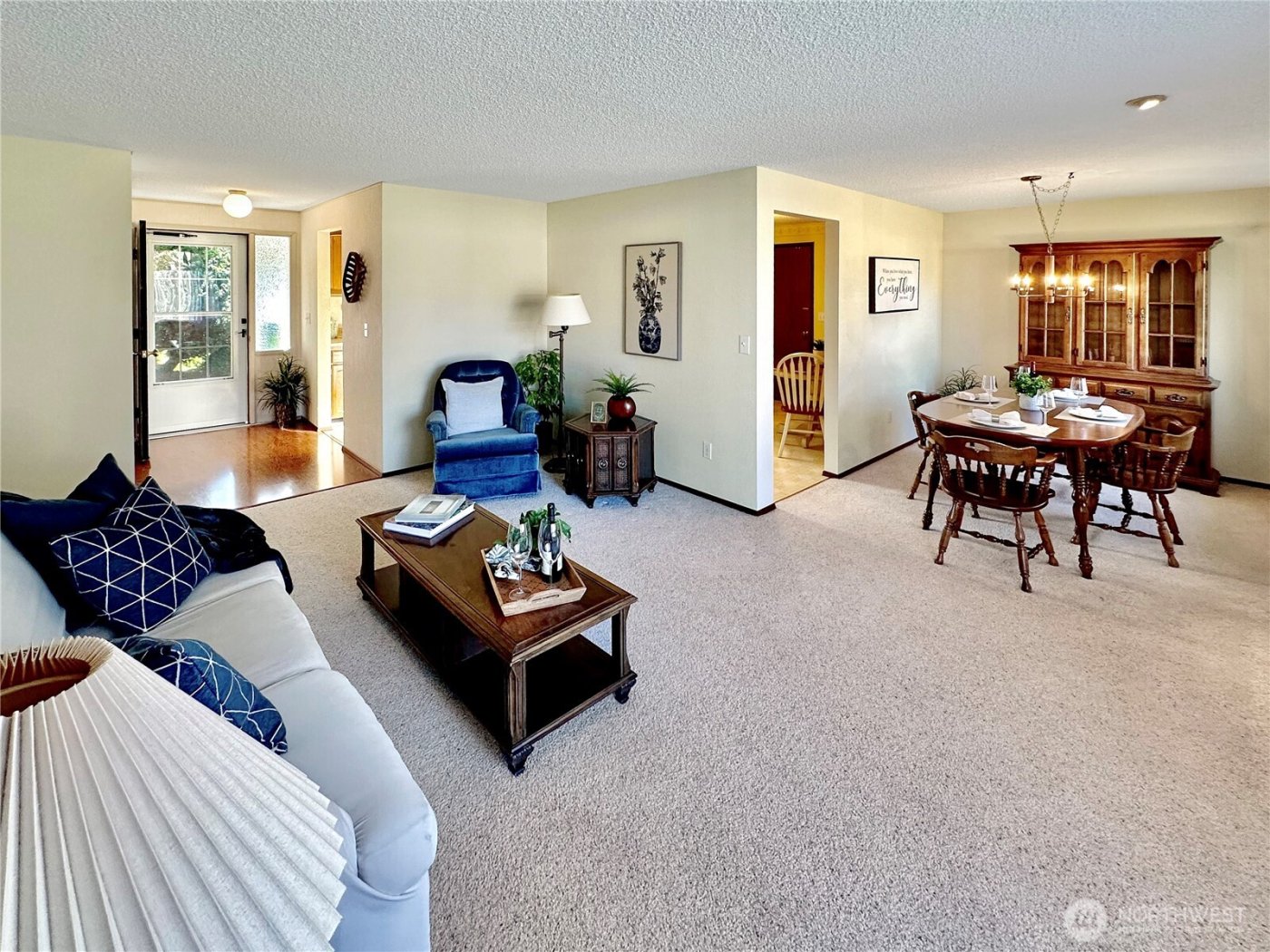 916 Cathy Court SE, Tumwater, WA 98501