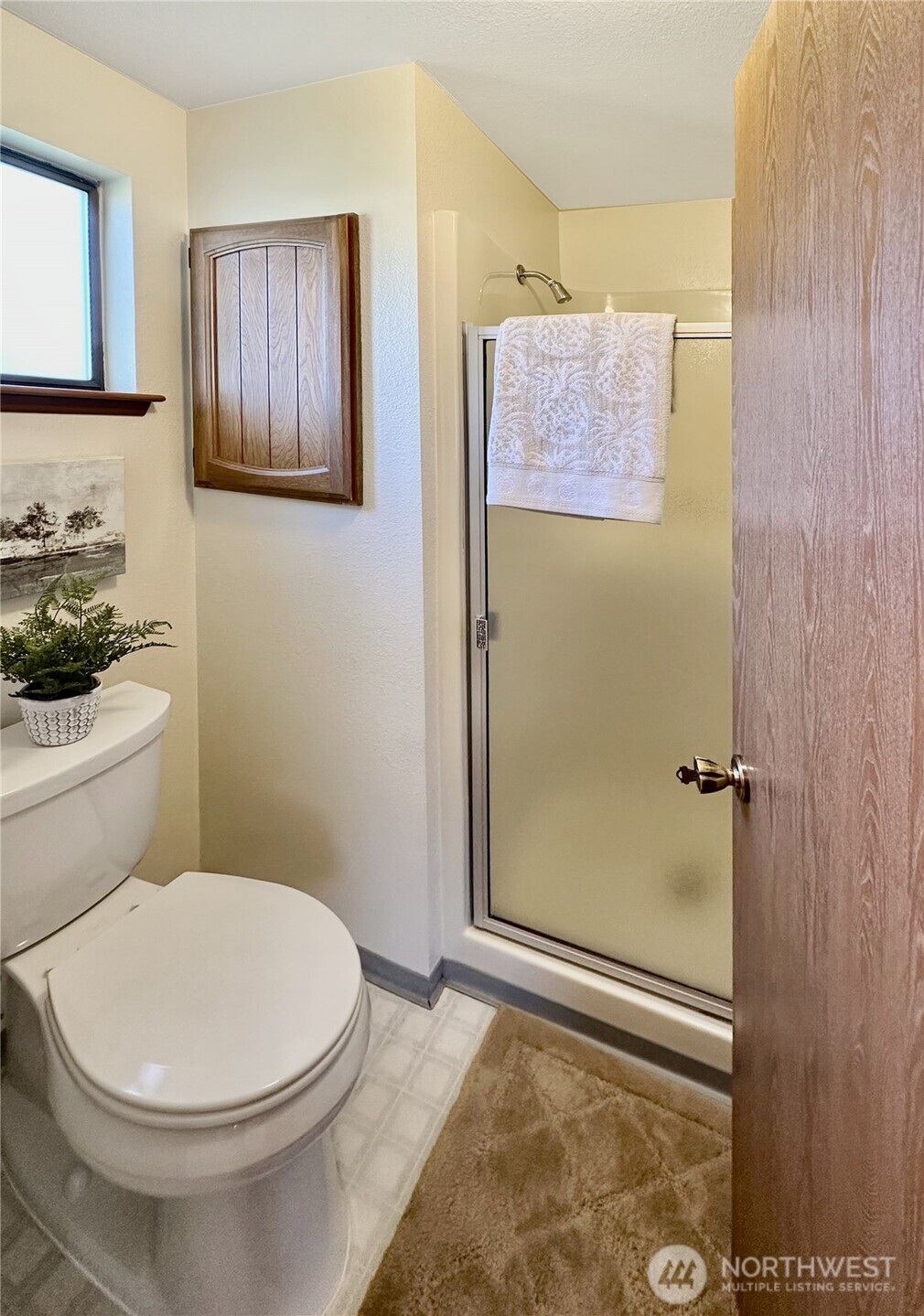 916 Cathy Court SE, Tumwater, WA 98501