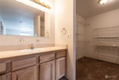 732 Satsop Road W, Montesano, WA 98563 - Photo 16