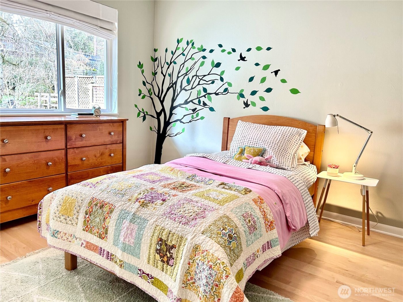 3744 NE 165th Street , Lake Forest Park, WA 98155