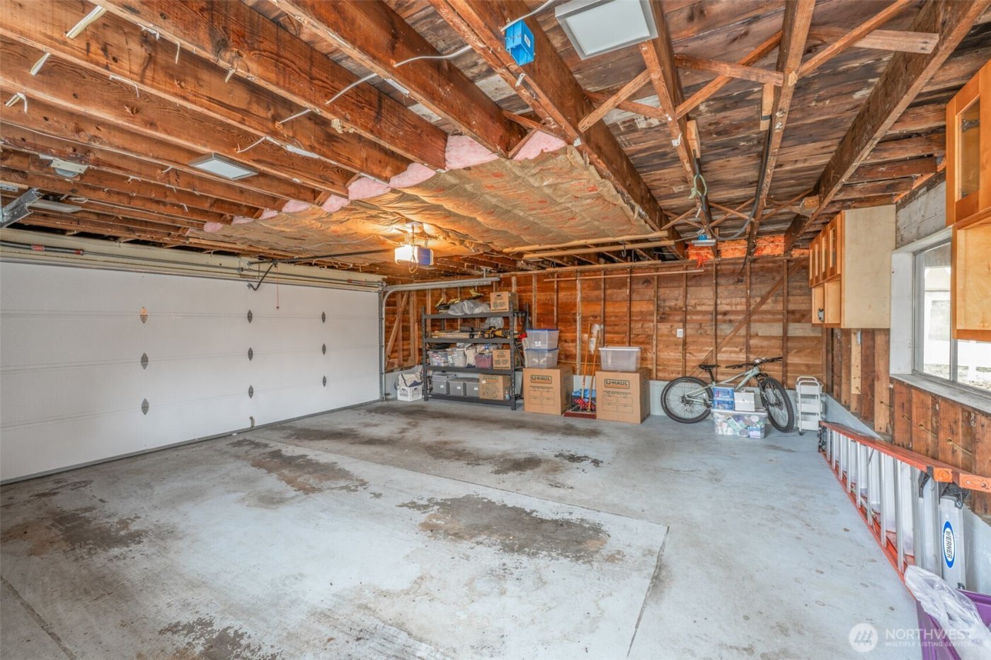 3744 NE 165th Street , Lake Forest Park, WA 98155