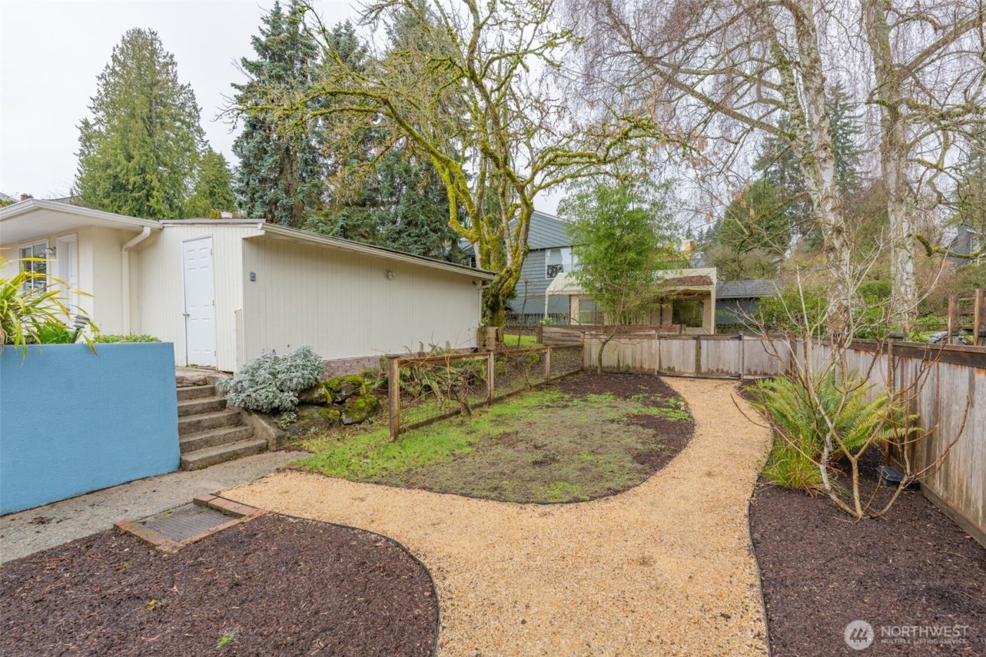 3744 NE 165th Street , Lake Forest Park, WA 98155