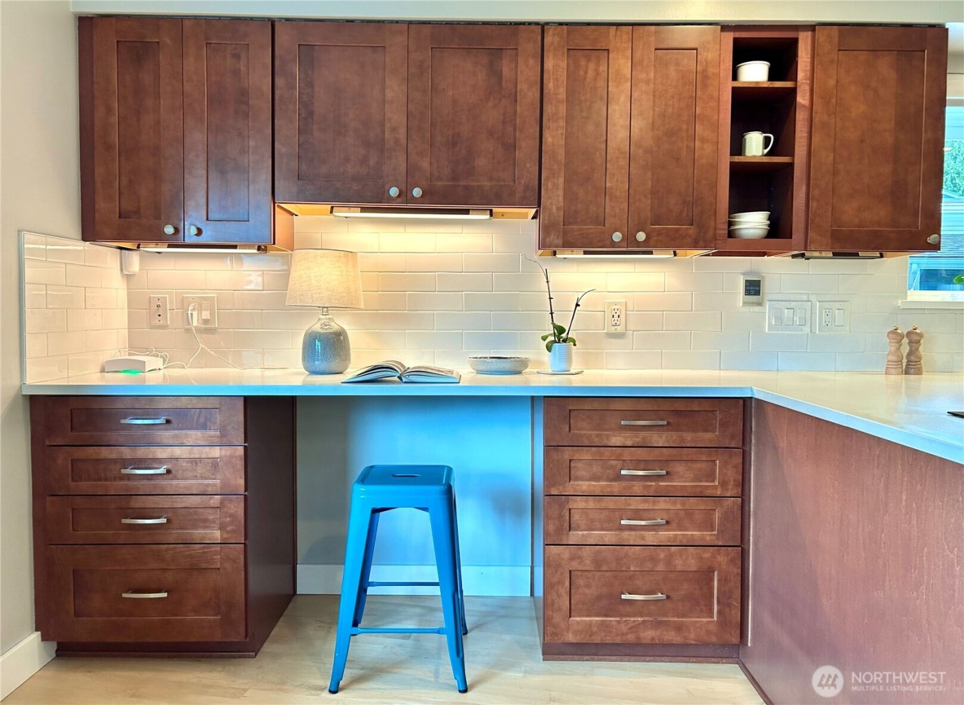 3744 NE 165th Street , Lake Forest Park, WA 98155